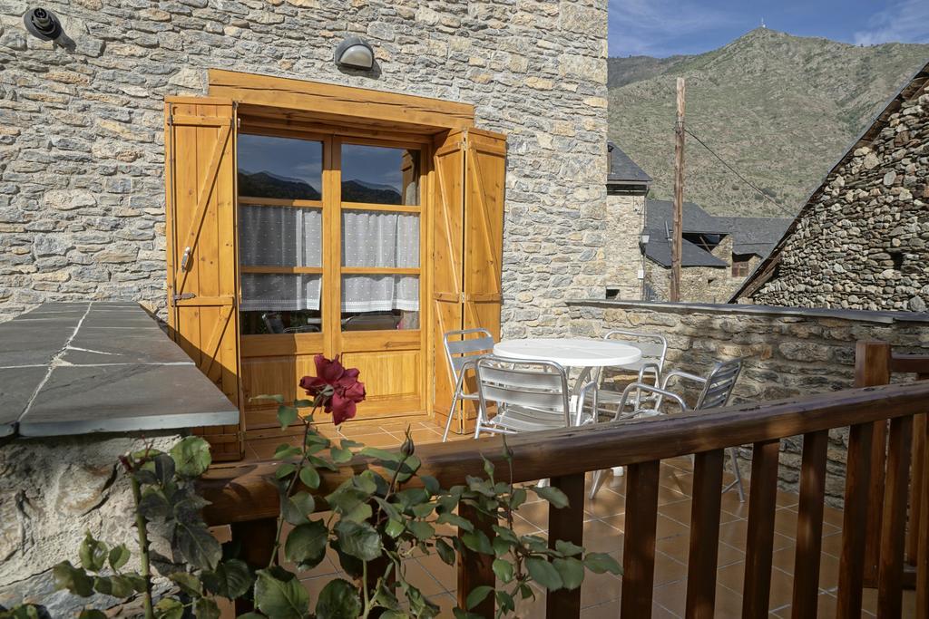 Apartaments El Ribal Valencia D'Aneu Bilik gambar