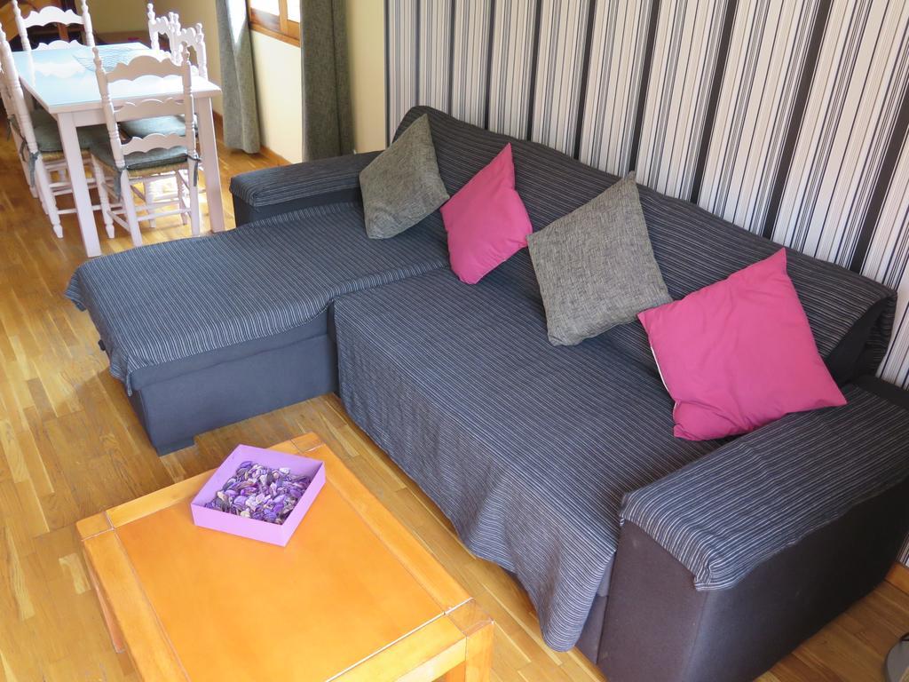 Apartaments El Ribal Valencia D'Aneu Luaran gambar