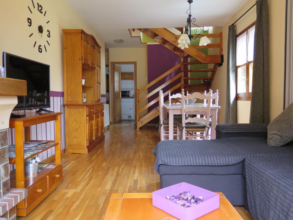 Apartaments El Ribal Valencia D'Aneu Luaran gambar