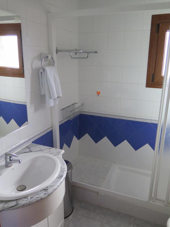Apartaments El Ribal Valencia D'Aneu Luaran gambar